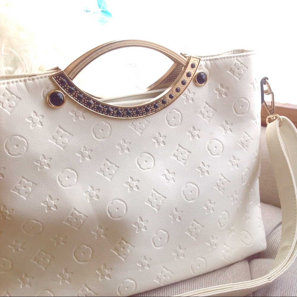 White Medium Handbag - image 1
